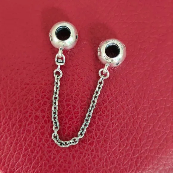 Pandora Disney Parks Castle Silver Safety Chain - Picture 4 of 5